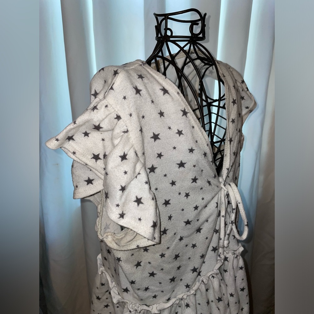 Altar’d State Blouse - Picture 2 of 4